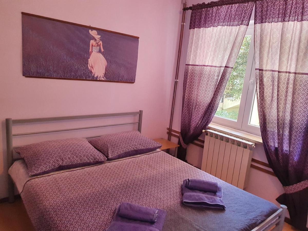 Lavanda Gabonjin Bagian luar foto